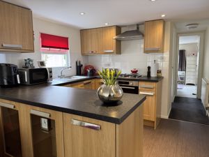 Kitchen- click for photo gallery